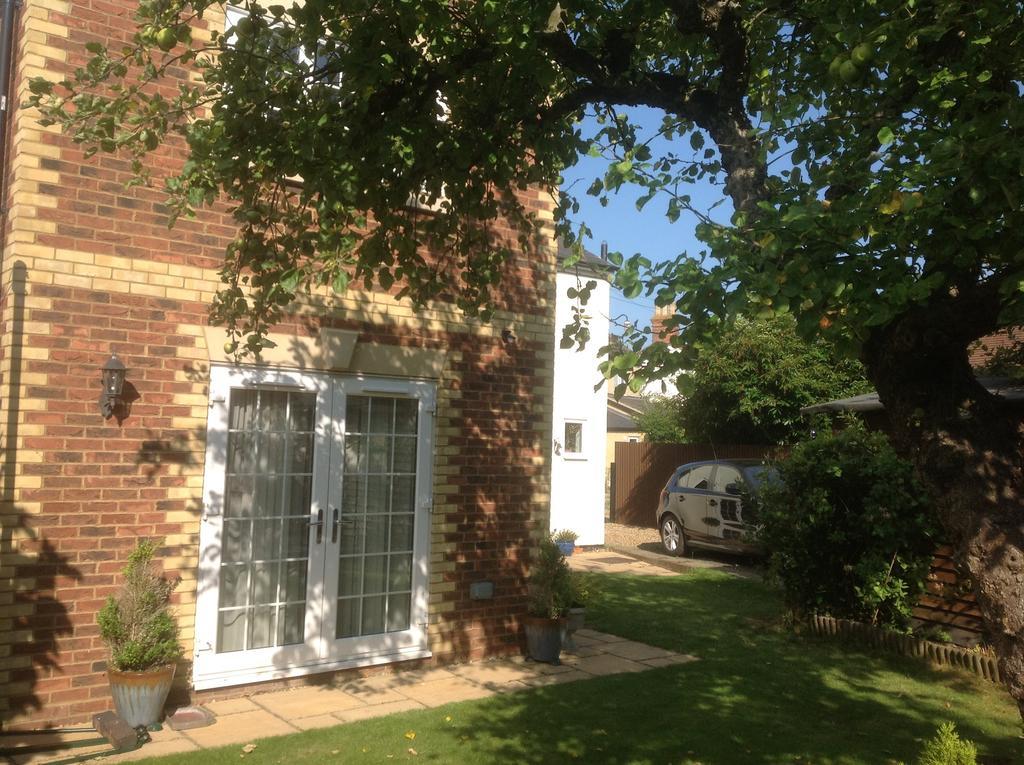 The Old Dairy Bed & Breakfast Waddesdon Exterior photo